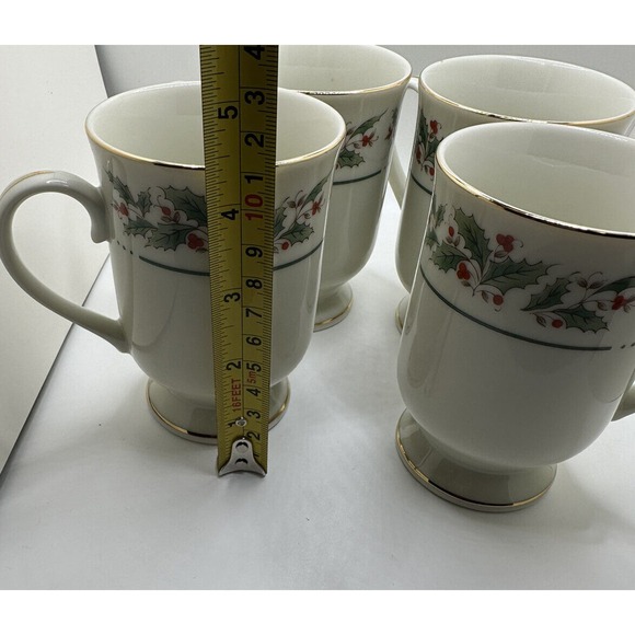 Vintage Set of 4 Irish Mugs Brand New In Box. Pedestal Base Holly & Berries. - Picture 9 of 9